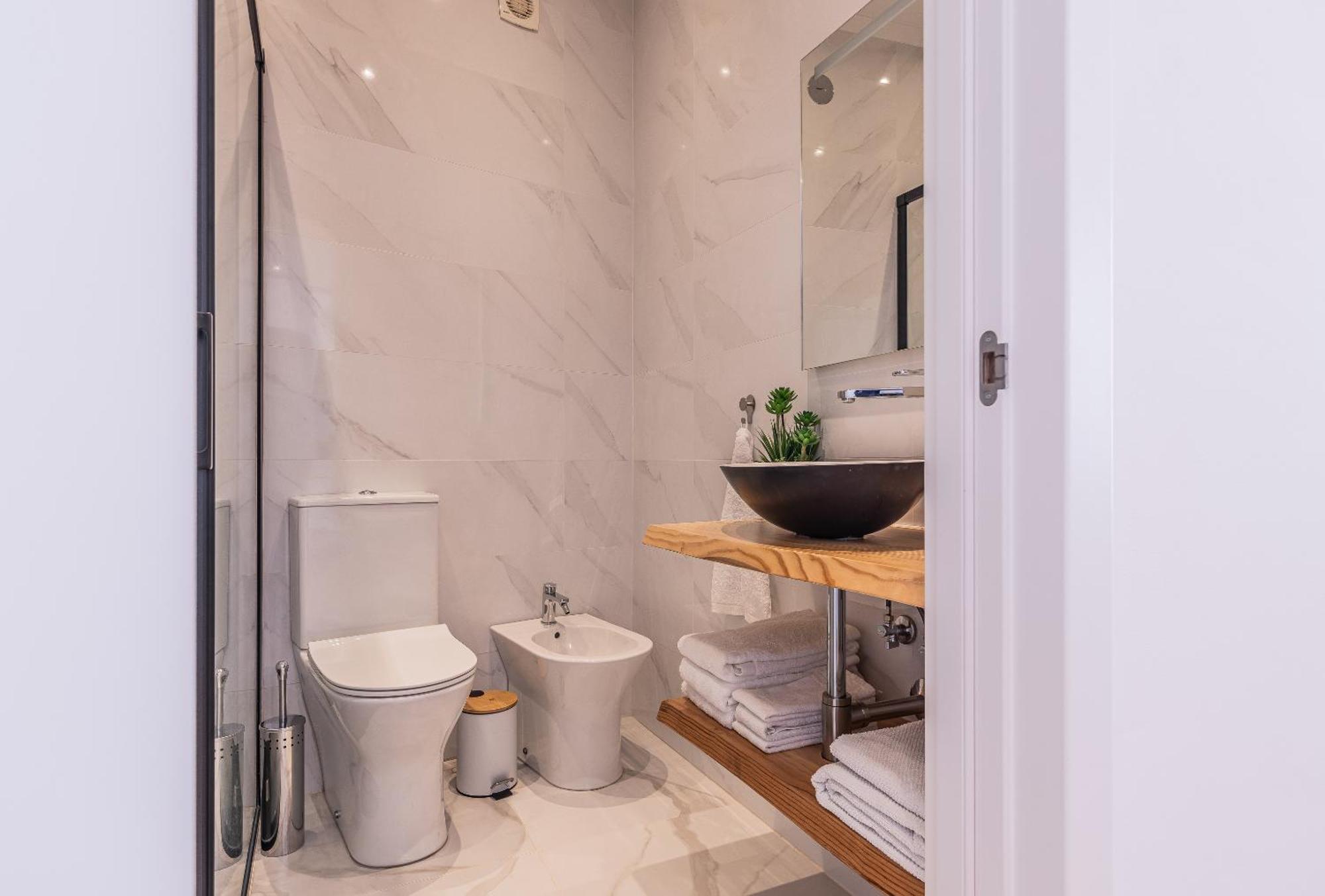Apartment T2 Furnished In Central Lisbon, Portugal Lissabon