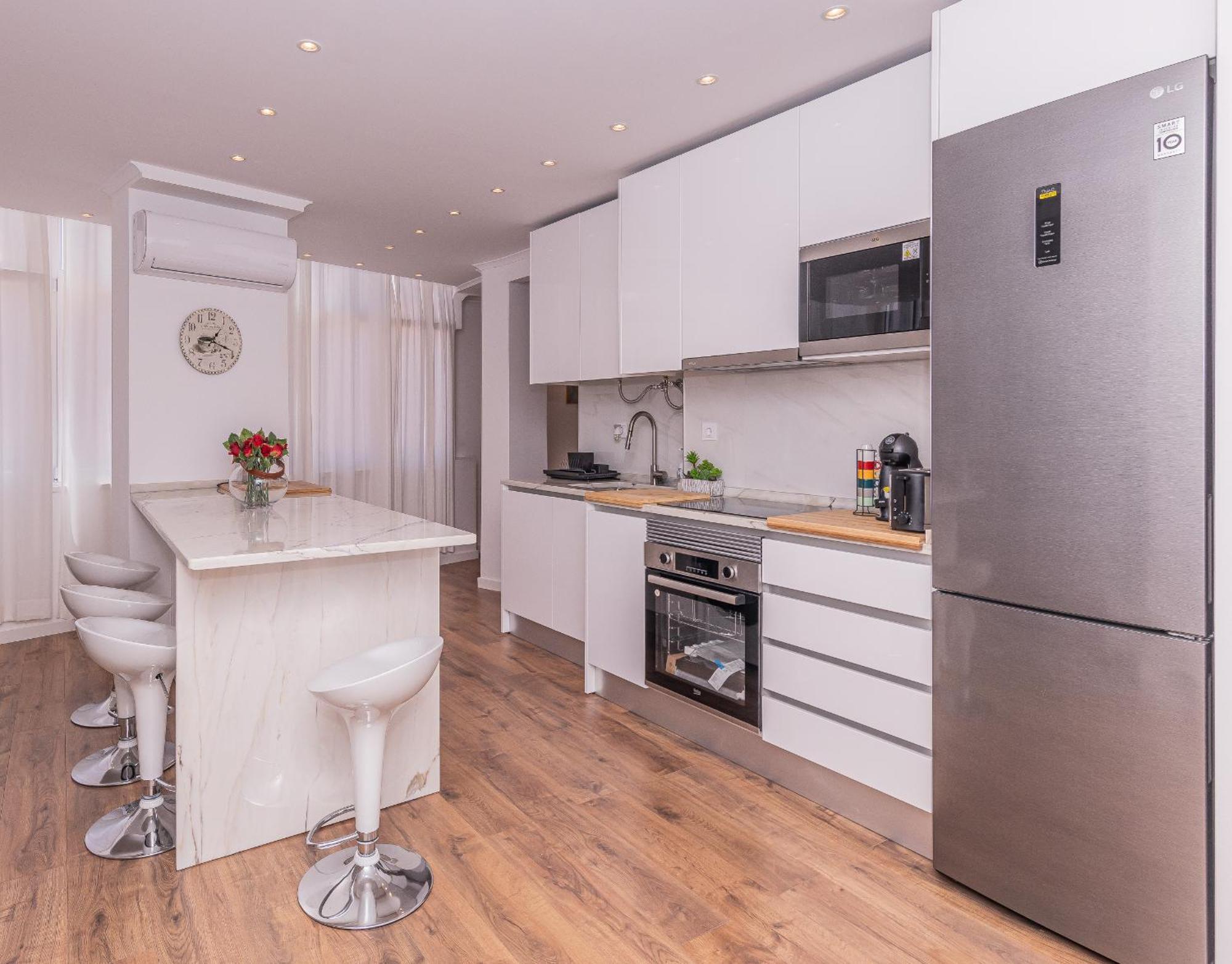 T2 Furnished In Central Lisbon, Portugal Apartment Lissabon